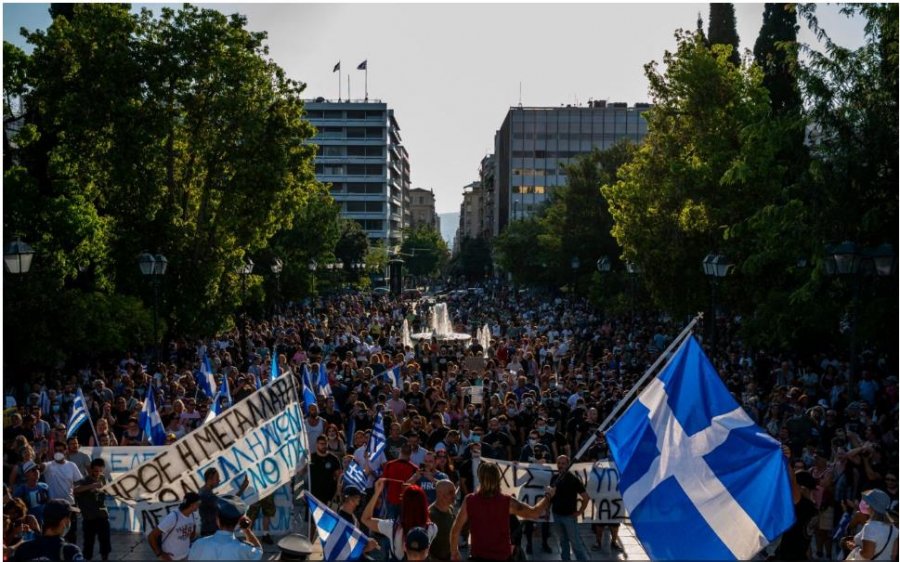 VIDEO/ Pas Parisit, edhe Athina në protestë kundër masave antiCovid