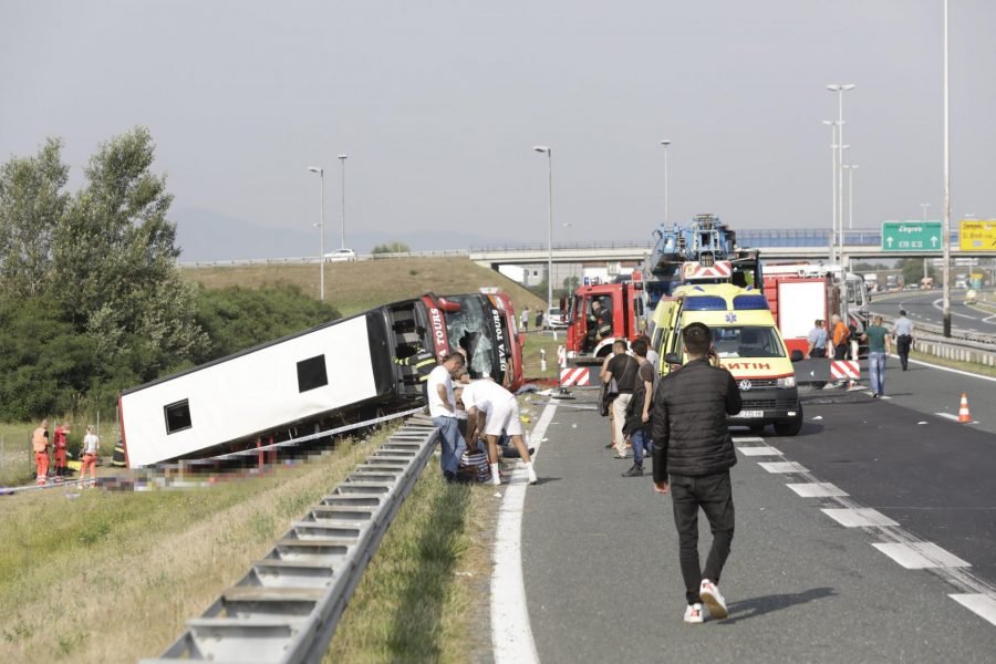 FOTO/ Tragjedi shqiptare në Kroaci, 10 të vdekur në aksidentin e autobusit 