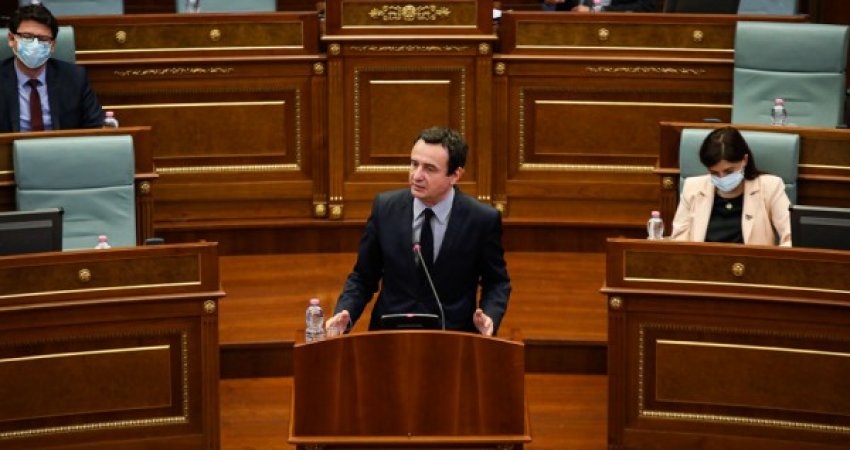 Kurti lanson 'bombën' nga Kuvendi i Kosovës, bëhet fjalë për arrestimin e Gjuriqit