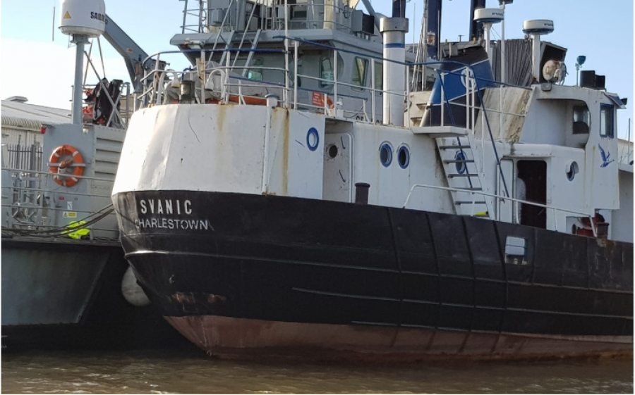 Tentuan të fusnin 69 shqiptarë në Angli me anijen e peshkimit, arrestohen tre kontrabandistët