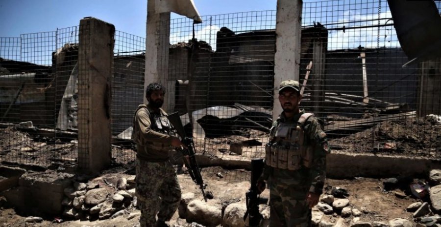 Punonin për heqjen e minave/ Vriten gjatë një sulmi 10 punëtorë afganë