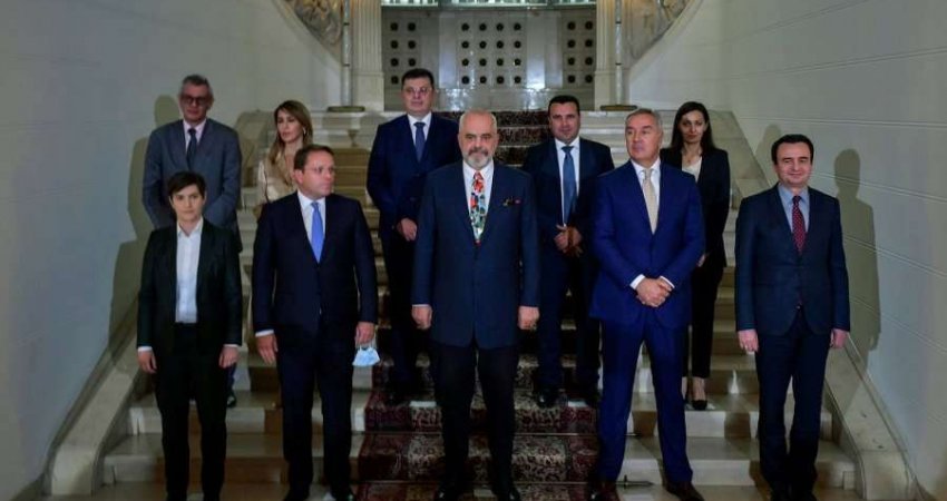 Dështoi miratimi i deklaratës në Samitin Ballkanik, shkak raportet Kosovë-Serbi