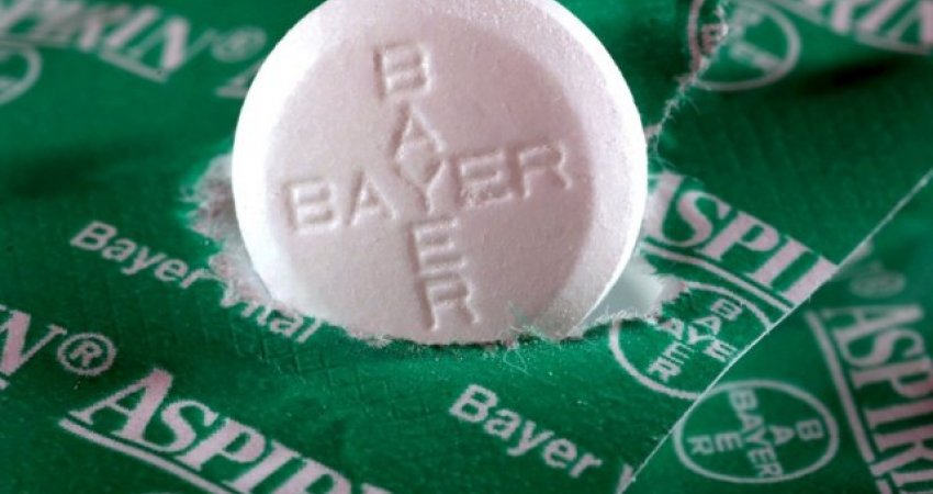 A duhet marrë një tabletë Aspirin çdo ditë?