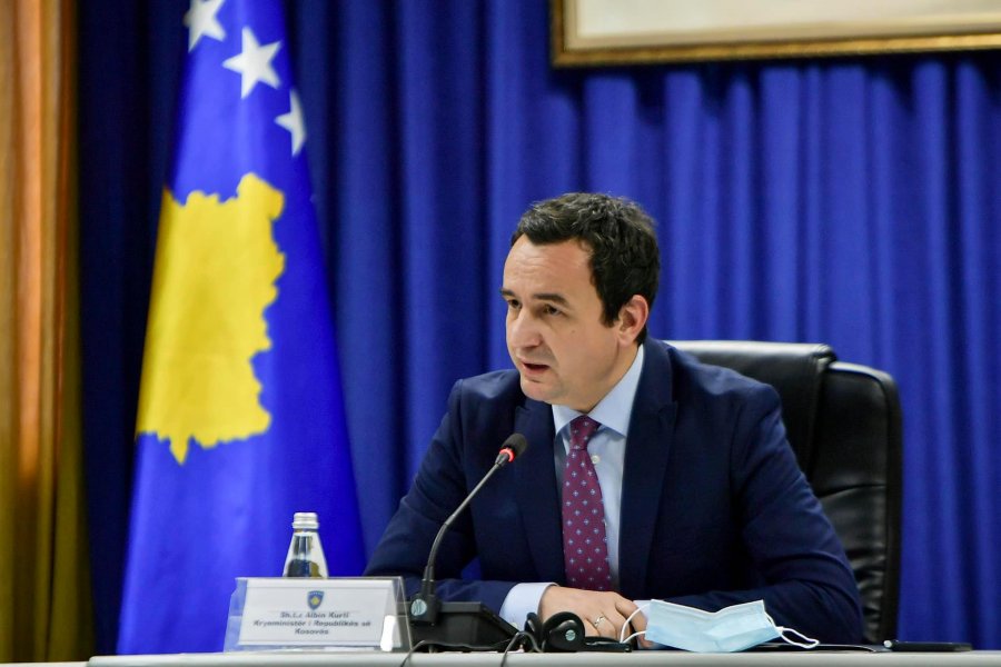 Albin Kurti informon parlamentin për ecurinë e Dialogut me Serbinë