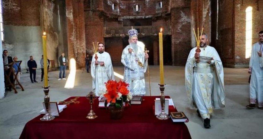 Liturgji fetare apo provokim i Kishës Ortodokse Serbe në kampusin e UP-së?