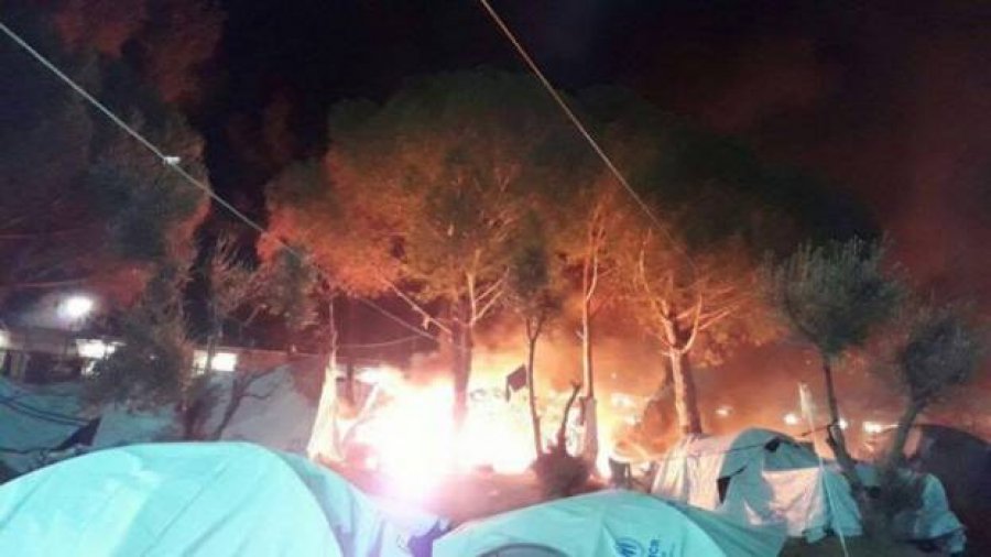 I vunë zjarrin kampit, dënohen me nga 10 vjet burg emigrantët në Greqi