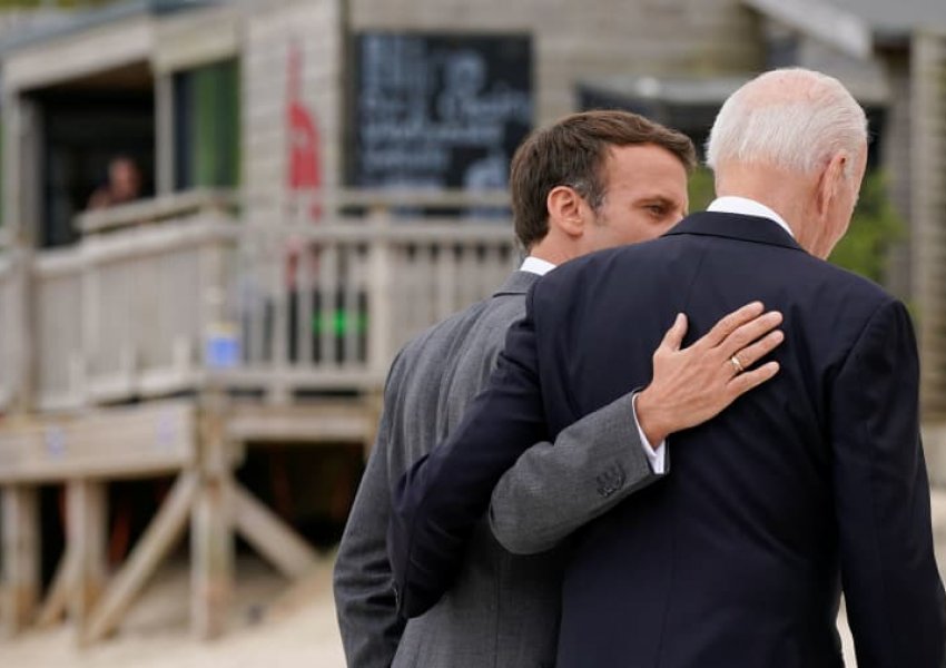 Macron: Me Bidenin, Amerika është rikthyer…