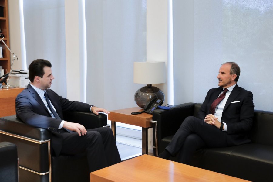 Basha takohet me Sorecan/ Ambasadori i BE: Diskutuam situatën aktuale politike dhe hapat në procesin e integrimit