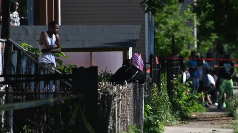 Sulm me armë në një shtëpi në Çikago, 4 viktima dhe 4 të plagosur