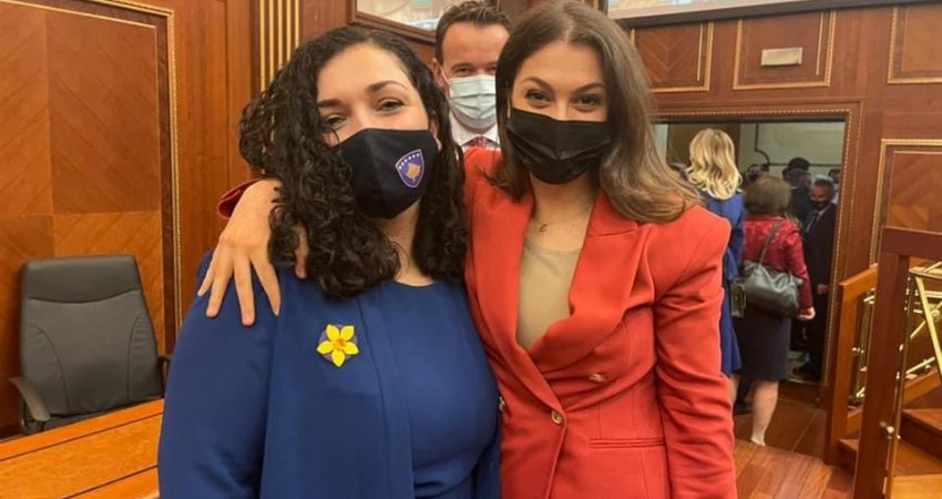 Eskalon zv.drejtori i RTK-së Mentor Shala, e fton deputeten e listës ‘Guxo’ për darkë (Foto) 