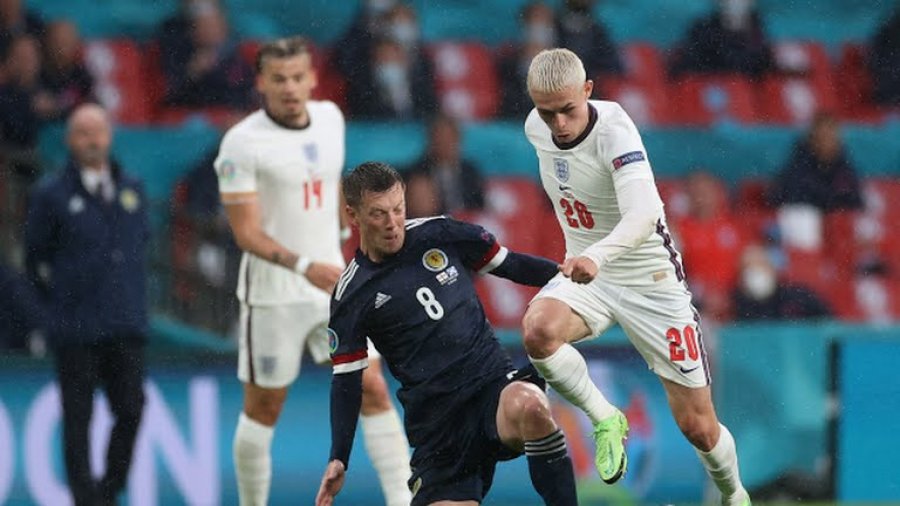 Angli – Skoci/ Mbyllet pjesa e parë në barazim pa gola 