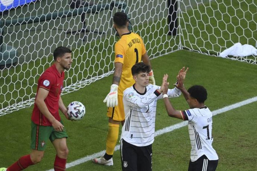 Spektakël golash/ Gjermania fiton bindshëm ndaj Portugalisë