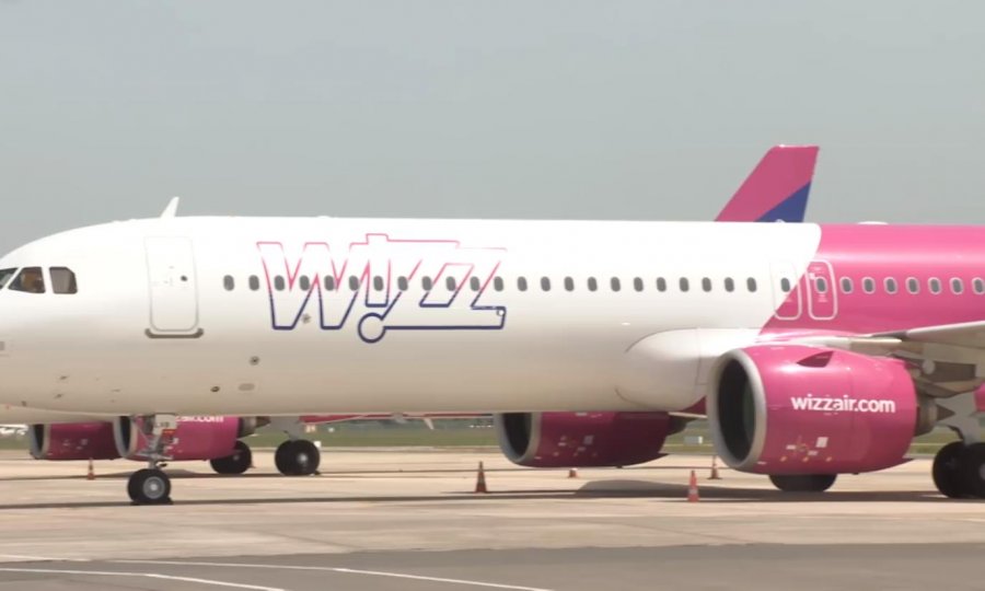 Shtohen dy linja me çmim të lirë nga Rinasi/ Wizz Airr linja drejt Barcelonës e Këlnit