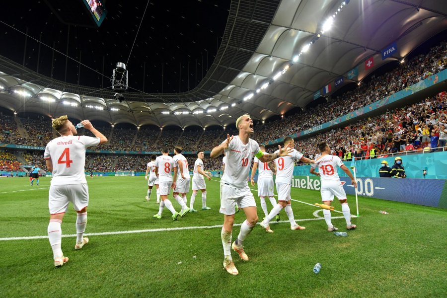 Zvicra e shqiptarëve eliminon Francën nga Kampionati Europian