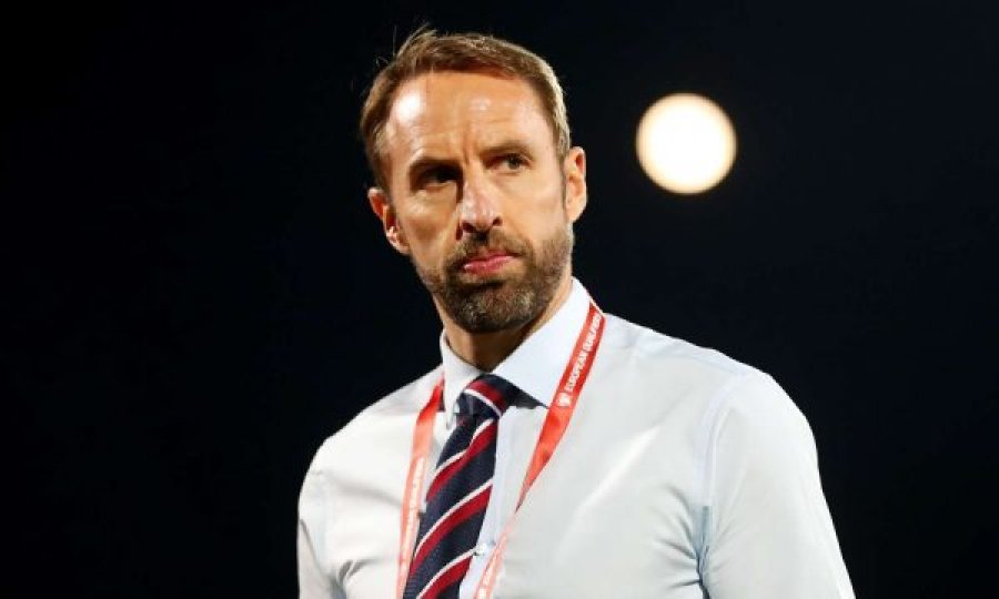 Trajneri i Anglisë kërkon që të vaksinohen futbollistët