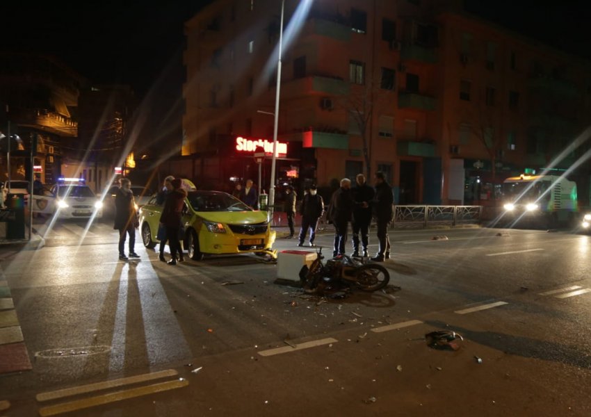 Aksident i rëndë te rruga e Durrësit, një i plagosur