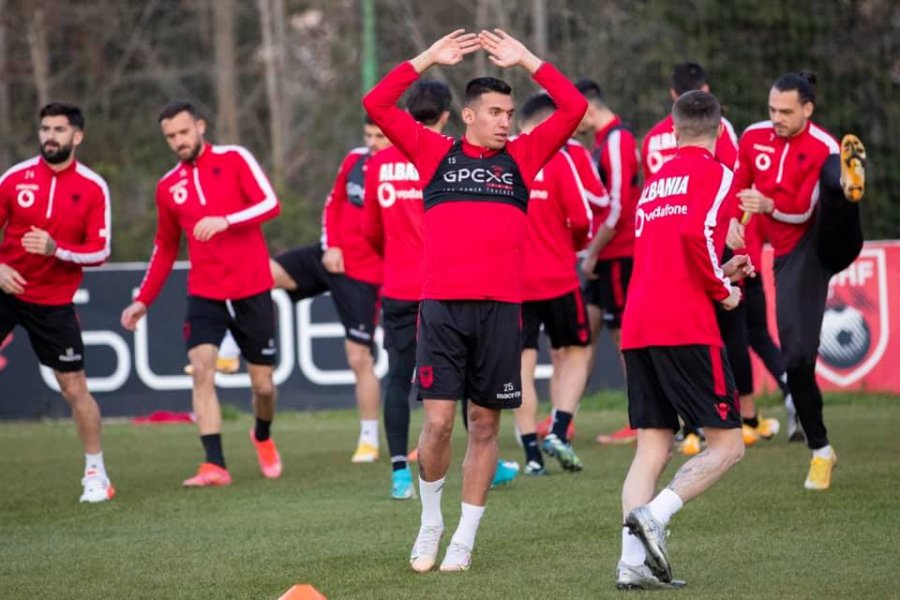 FOTO/ Dilemat e Rejas për formacionin, ja si mund të luajë Shqipëria kundër Anglisë