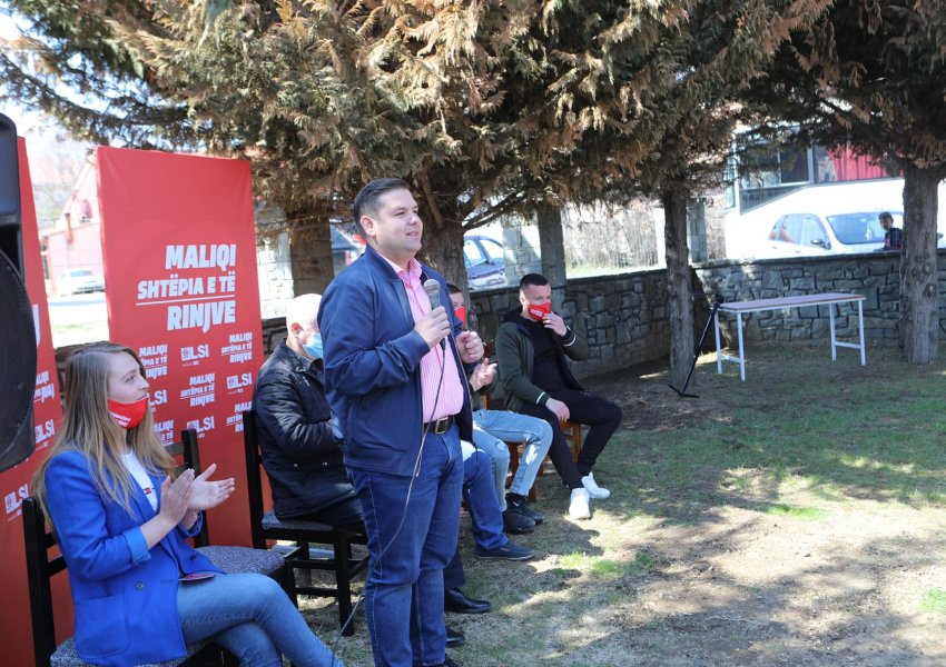Braimllari: Niko Peleshi përgjegjësi kryesor për mungesën e vendeve të punës në Korçë