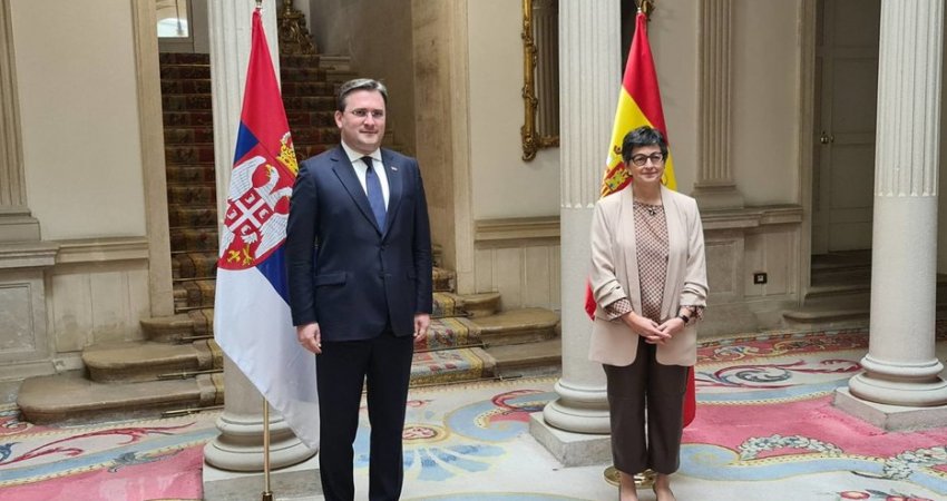 Ministrja spanjolle në vijë me Serbin: Nuk e njohim Kosovën