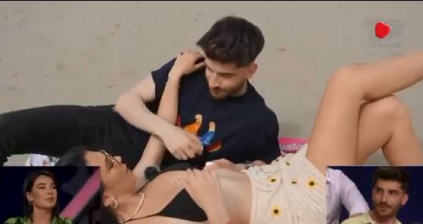 'Plas' në Për'puthen: Murati në plazh me Olën, e zhvesh, me përqafime dhe prekje 