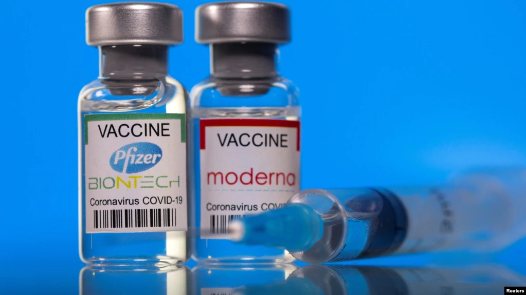 SHBA, pro pezullimit të patentave të vaksinave, zemërohet farmaceutika, duartroket OBSH