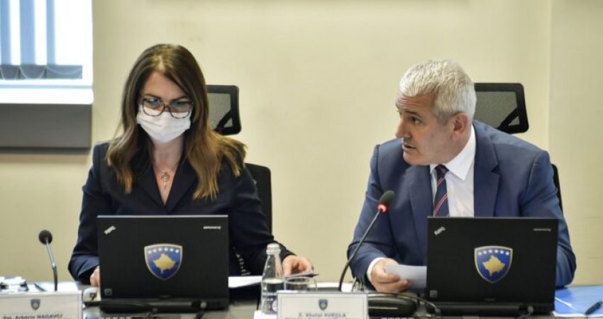 Sveçla vjen një lajm fantastik për shtetasit e Shqipërisë që punojnë në Kosovë (Vendimi) 