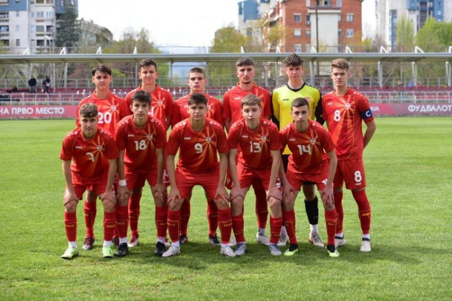Gjashtë futbollistë shqiptarë në Serbi