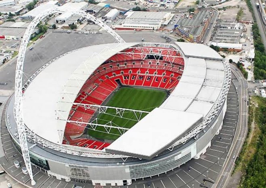 Finalja e Ligës së Kampioneve do të luhet në Wembley?