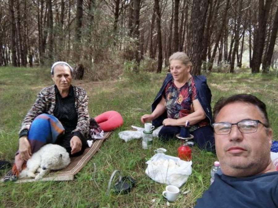 FOTO/ Zbulohen kërpudhat helmuese nga të cilat dyshohet se vdiqën 3 kosovarët në Gjirin e Lalzit