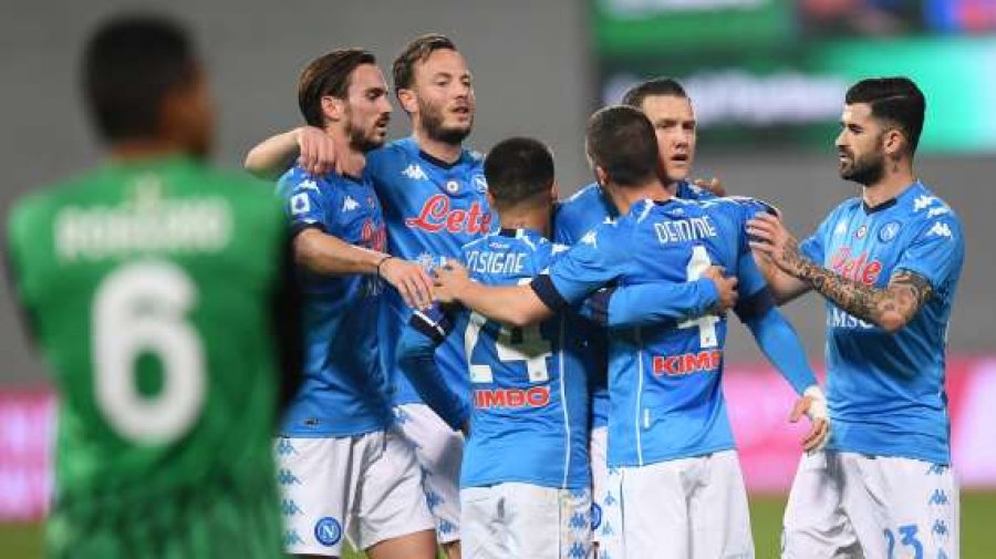 Napoli argëtohet ndaj Udineses, ngjitet përkohësisht në të dytin