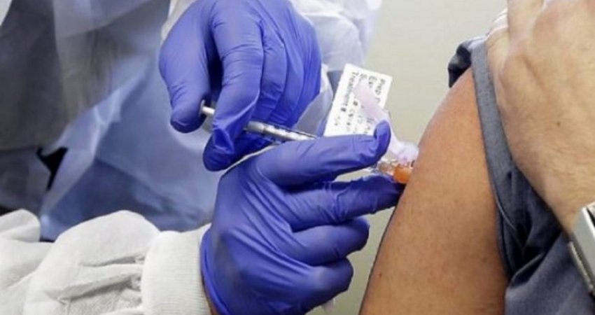 Arsyeja pse njerëzit po heqin dorë nga doza e dytë e vaksinës kundër COVID-19