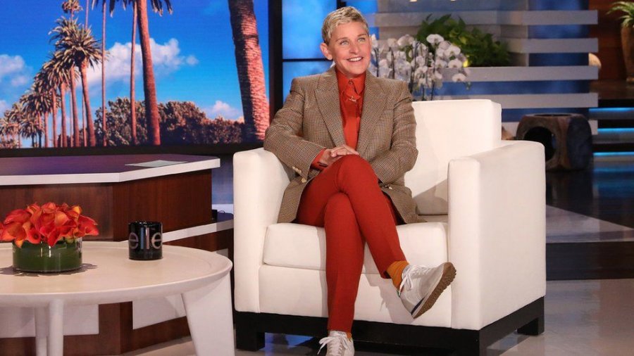 Pas 19 vitesh transmetim, Ellen DeGeneres njofton fundin e emisionit të saj