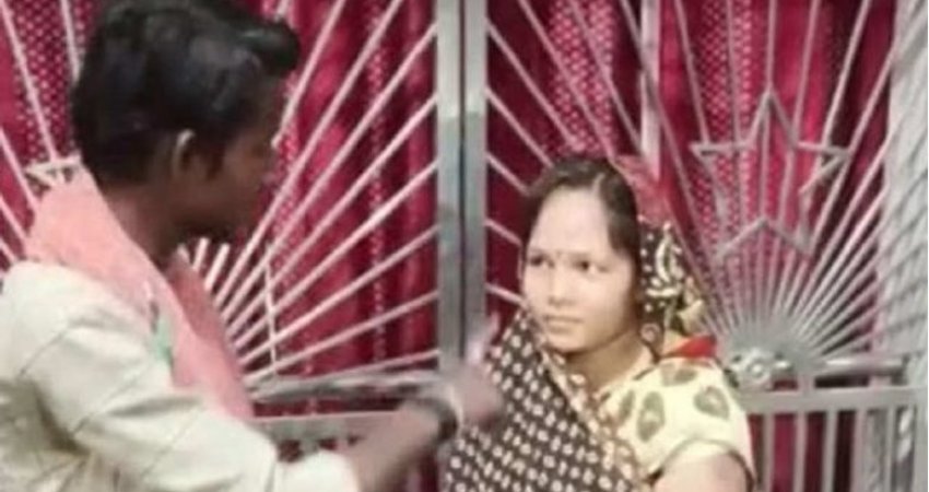 Ndhodh edhe kjo: Burri indian e ndihmoi gruan e tij të martohej me një të dashur