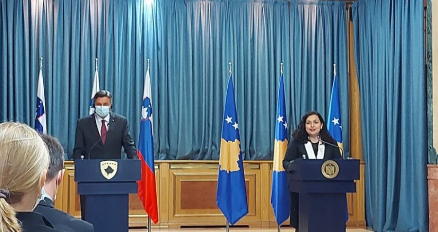 Takimi me Osmanin/ Presidenti slloven Pahor: Nuk pajtohem me ndryshimin e kufijve në Ballkan