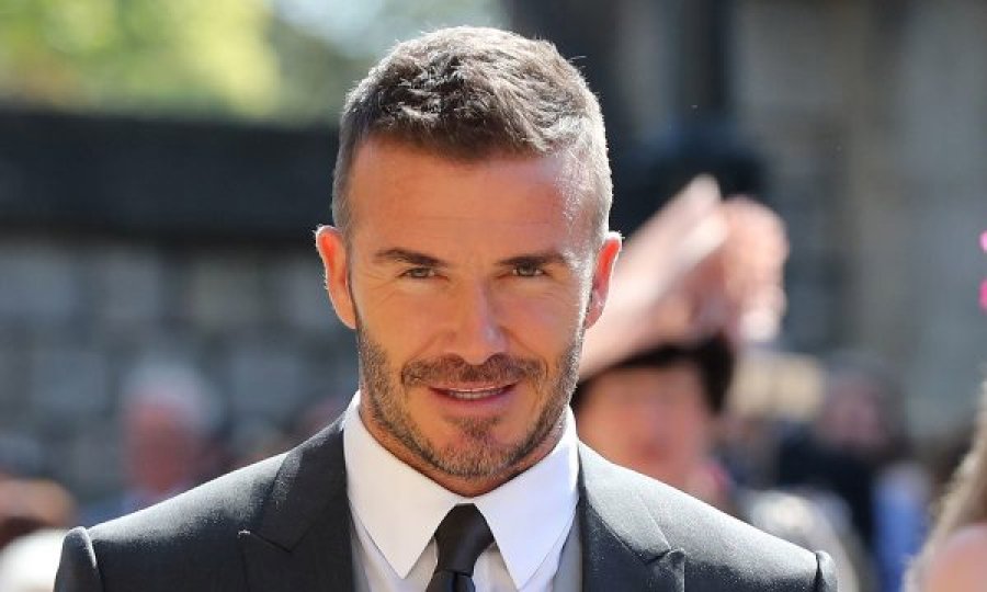 David Beckham fiton shuma marramendëse sa herë del nga shtëpia, ja arsyeja
