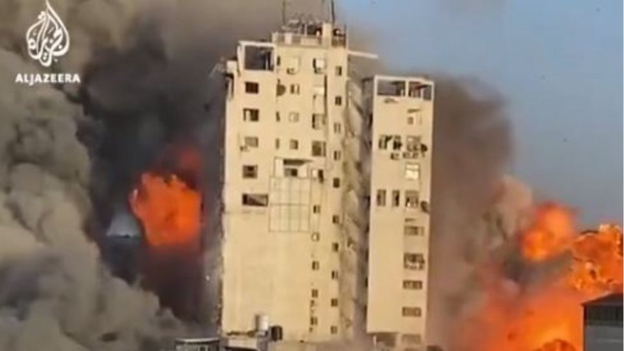 Gaza: Momenti tronditës kur ndërtesa 14-katëshe shembet pas bombardimeve izraelite
