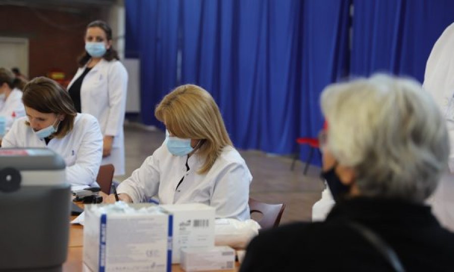 Mbi 2 mijë qytetarë janë vaksinuar sot në Kosovë