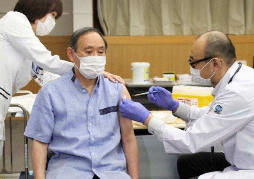 Japonia nis programin e vaksinimit masiv