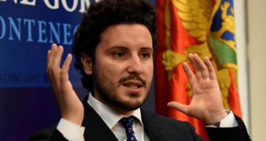 Dritan Abazoviqi po e paguan çmimin e aleancës me nacionalistë serbë dhe proserbë në Mal të Zi