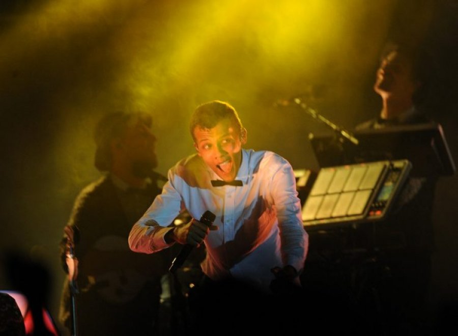 Këngëtari belg Stromae, në një turne botëror vitin e ardhshëm