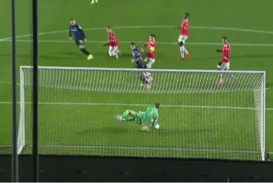 VIDEO/ Atalanta ndëshkon Manchester United, gafë e rëndë e De Gea-s