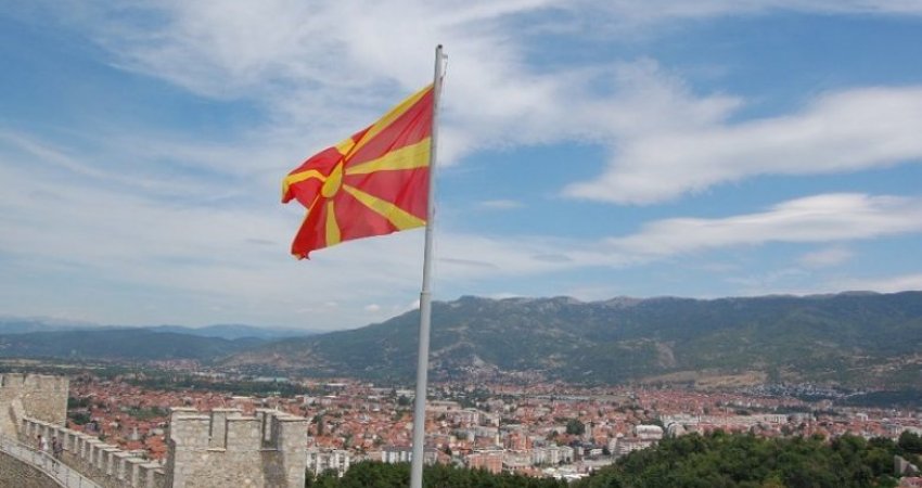 Qeveria në Maqedoni merr vendimin që të sigurohet mos-shtrenjtimi i rrymës 