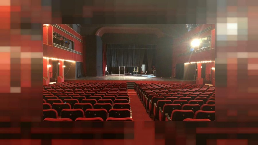 Aktorët me COVID ose të aksidentuar: Teatrit Kombëtar anulon 3 premiera