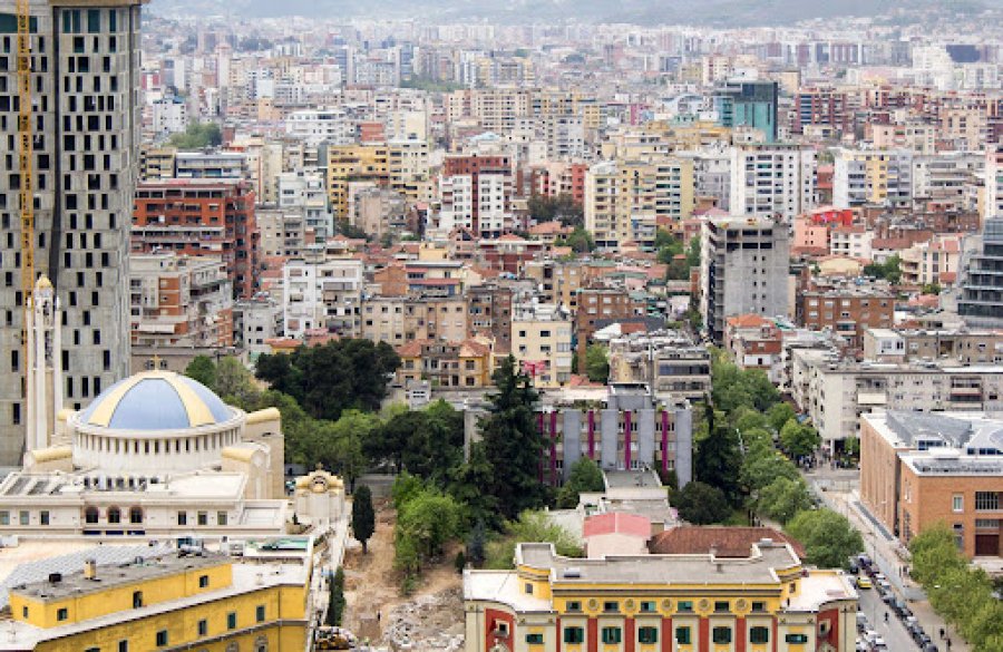 Qiratë e banesave në Tiranë, njësoj si në BE/ Studentët ankohen për çmimet: Fillojnë nga 250 euro...