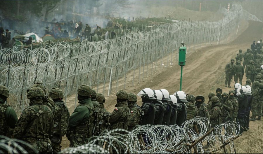 Polonia thirrje NATO-s për hapa konkretë mbi çështjen e emigrantëve