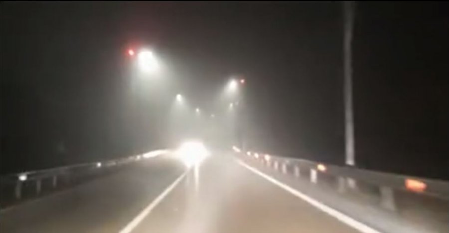 VIDEO/ Mjegulla e dendur mbulon ultësirën e rrethit të Krujës
