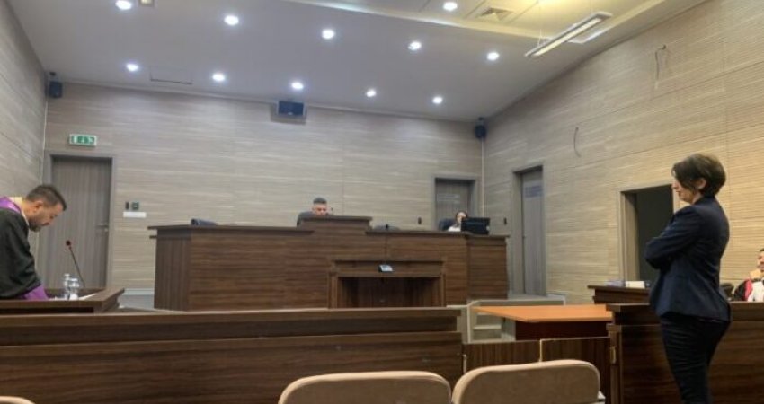 Deklarohet e pafajshme zyrtarja e BE-së në Kosovë e akuzuar për korrupsion