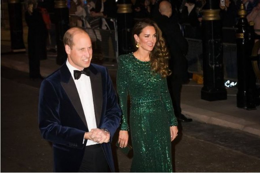 Stili i pagabueshëm i Kate Middleton: Më magjepsësë se kurrë në krah të William 