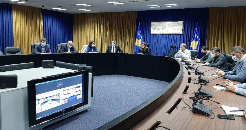 'Situtata në Kosovë me COVID-19 jo stabile', ministri i ri i Shëndetësisë s’ndodhet në Kosovë