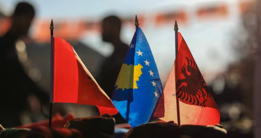Marrëveshjet vetëm në letër midis Kosovës e Shqipërisë